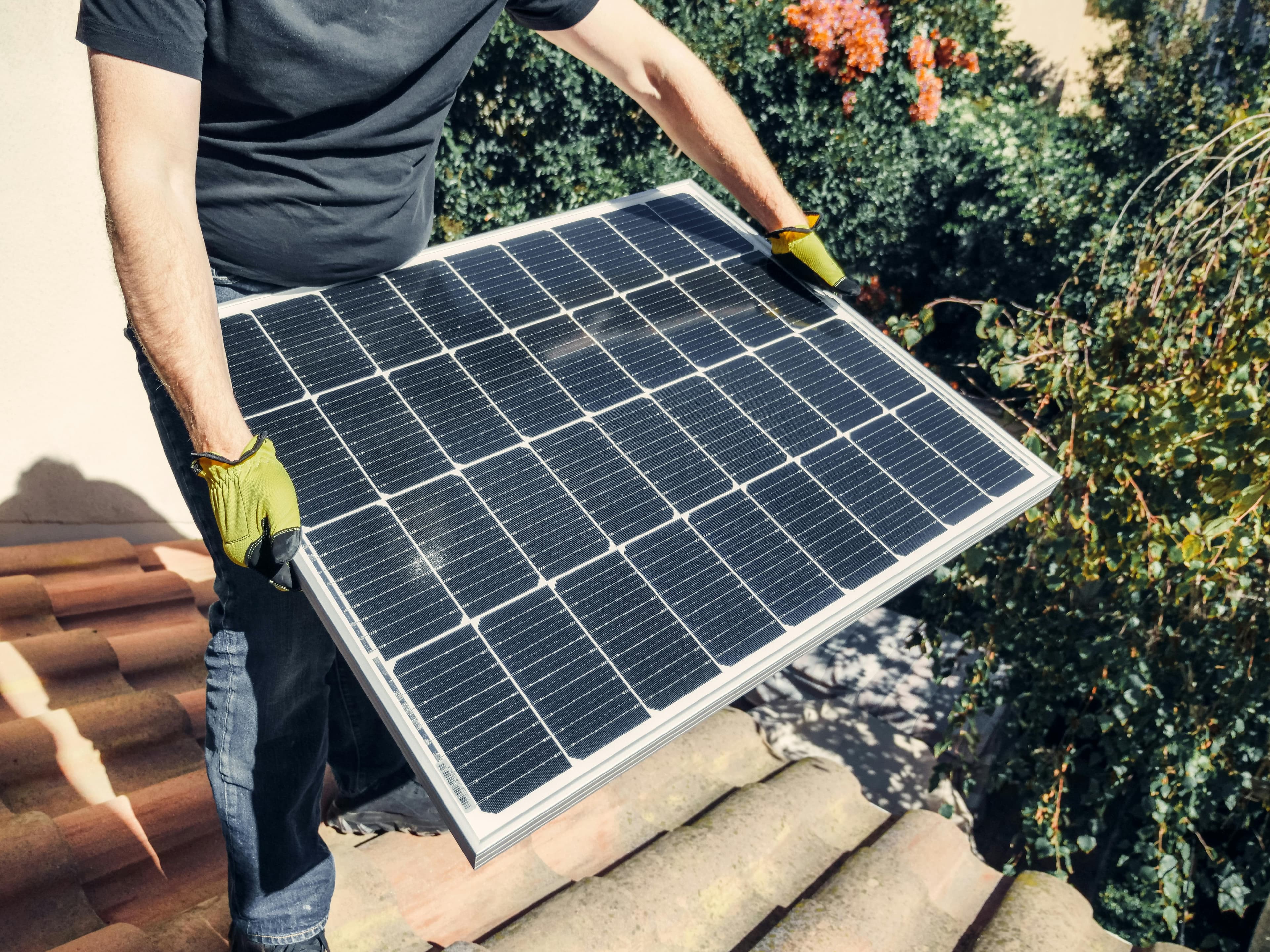 Solar panels installation in Australia - renewable energy
