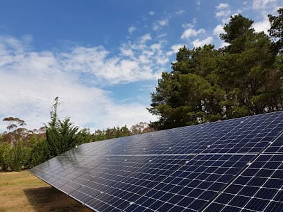 Photonic Solar Solutions